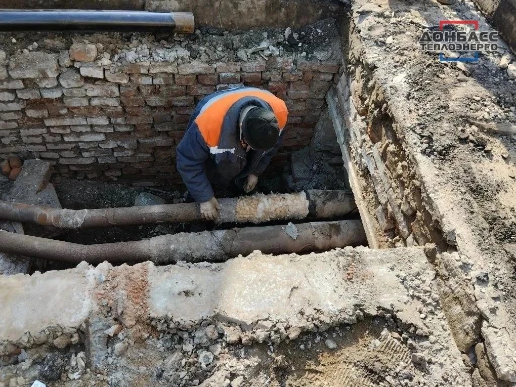 На улице Красномаякской заменили теплотрассу.