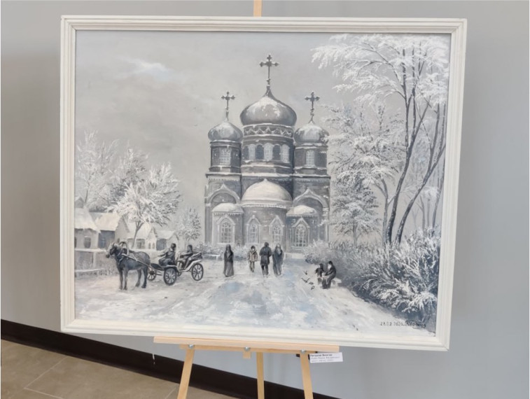 В Краеведческом музее города Мариуполя открылась первая выставка.